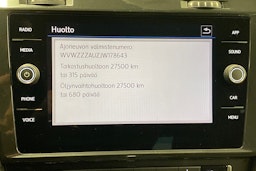 musta Volkswagen Golf 2018 kuva 25.