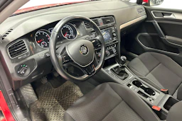 punainen Volkswagen Golf 2018 kuva 3.