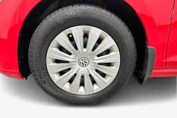 punainen Volkswagen Golf 2018 kuva 9.