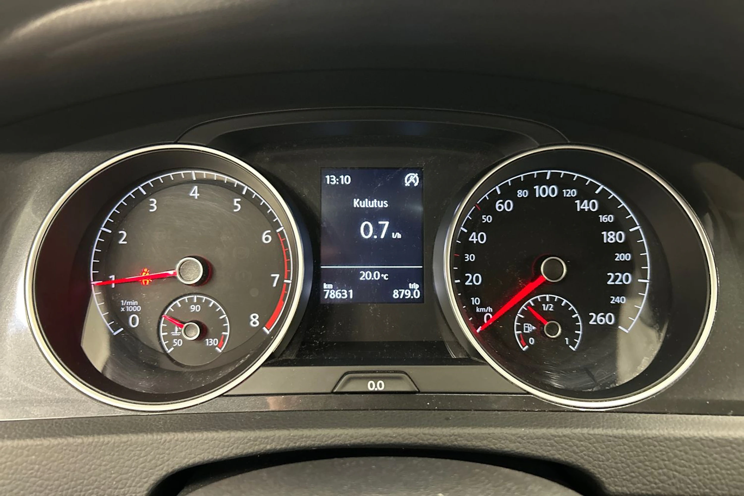 punainen Volkswagen Golf 2018 kuva 15.