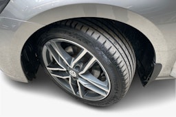 harmaa Volkswagen Golf 2018 kuva 11.