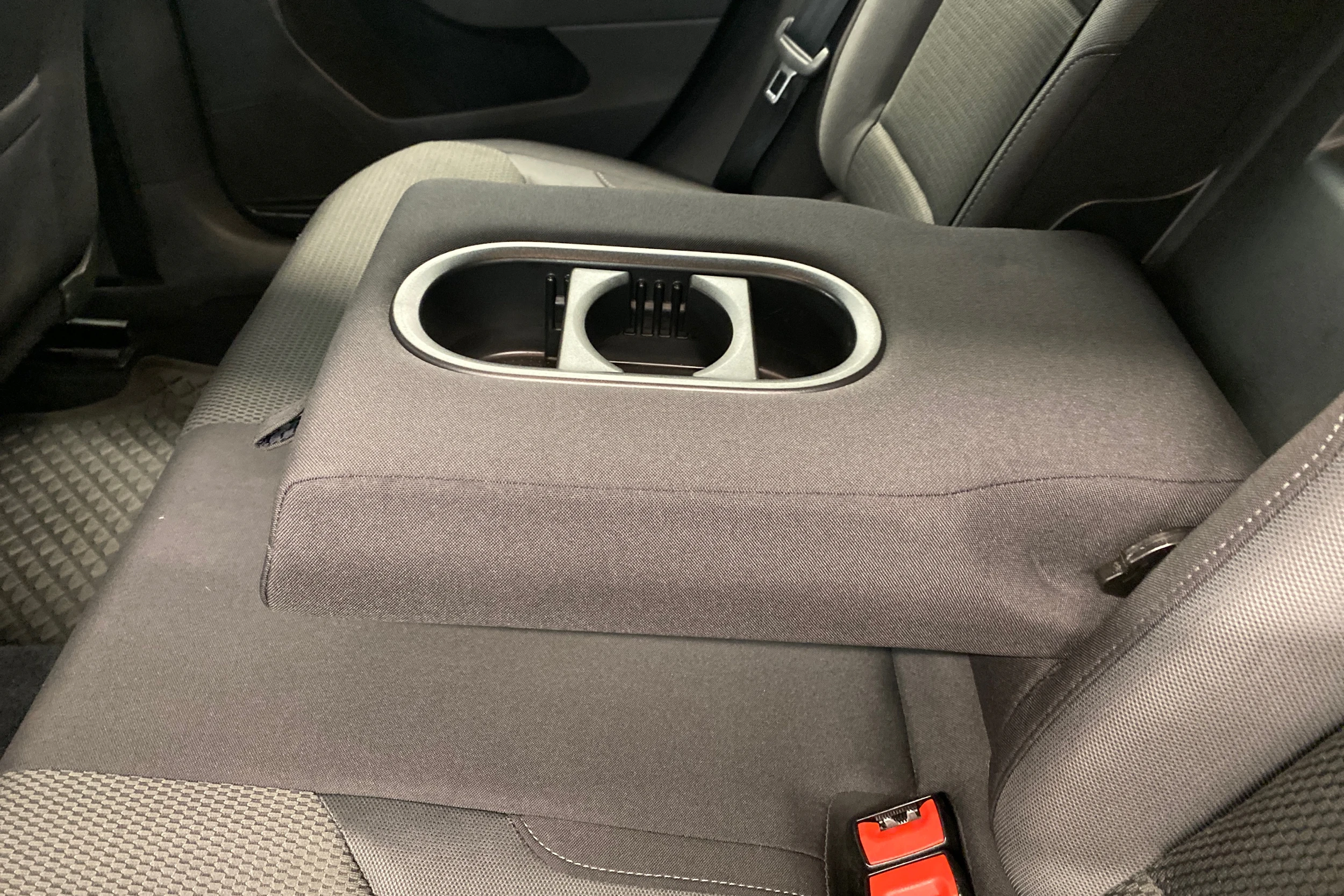 Sininen Volkswagen Golf 2018 kuva 17.