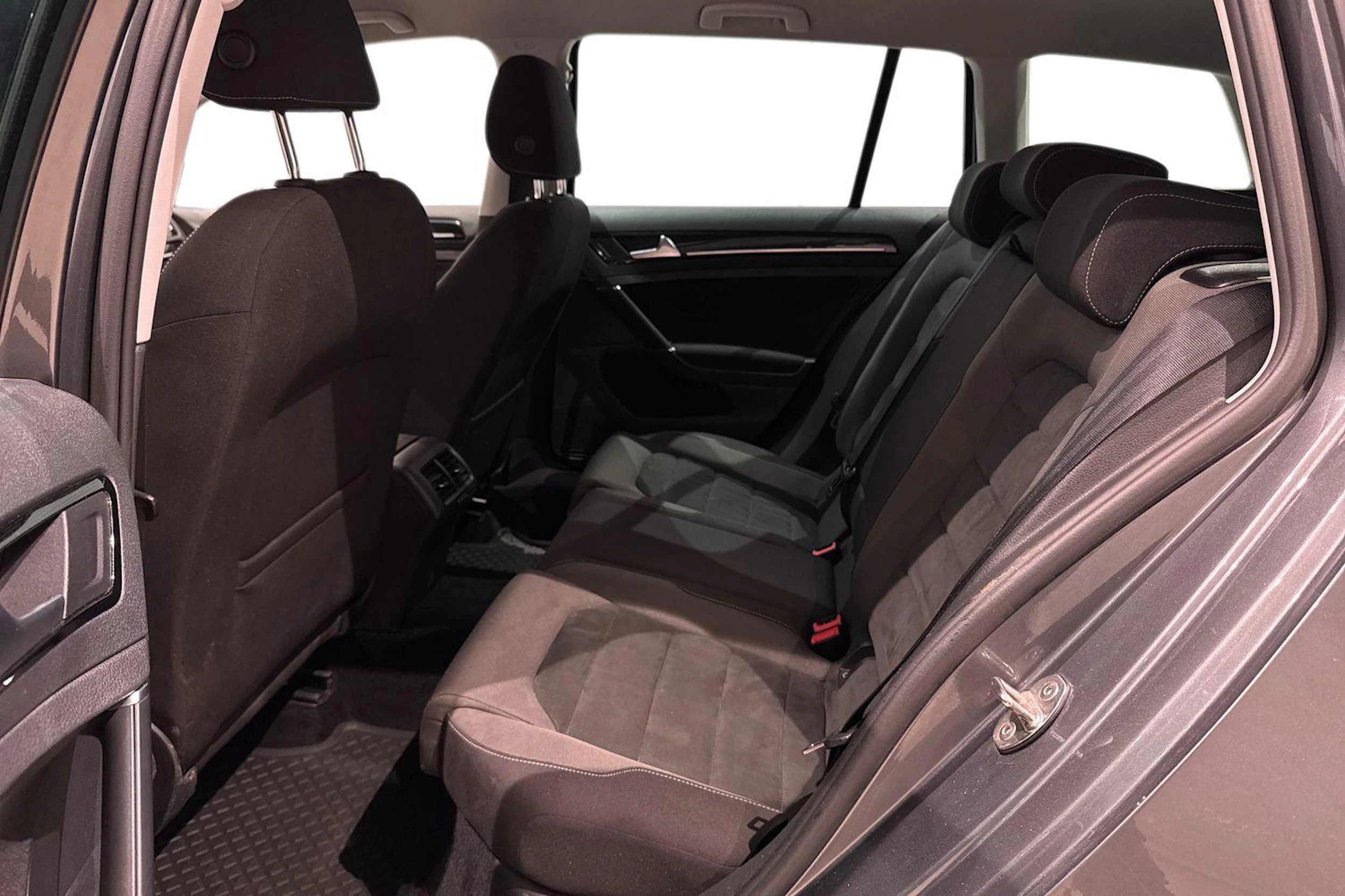 harmaa Volkswagen Golf 2018 kuva 11.