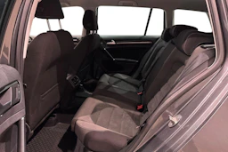 harmaa Volkswagen Golf 2018 kuva 11.