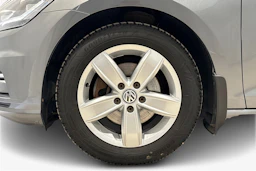 harmaa Volkswagen Golf 2018 kuva 12.