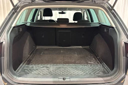 harmaa Volkswagen Golf 2018 kuva 16.