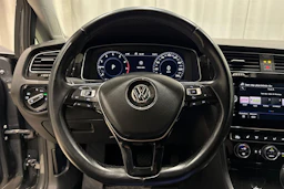 harmaa Volkswagen Golf 2018 kuva 18.