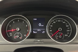 musta Volkswagen Golf 2018 kuva 16.