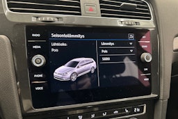 sininen Volkswagen Golf 2018 kuva 24.