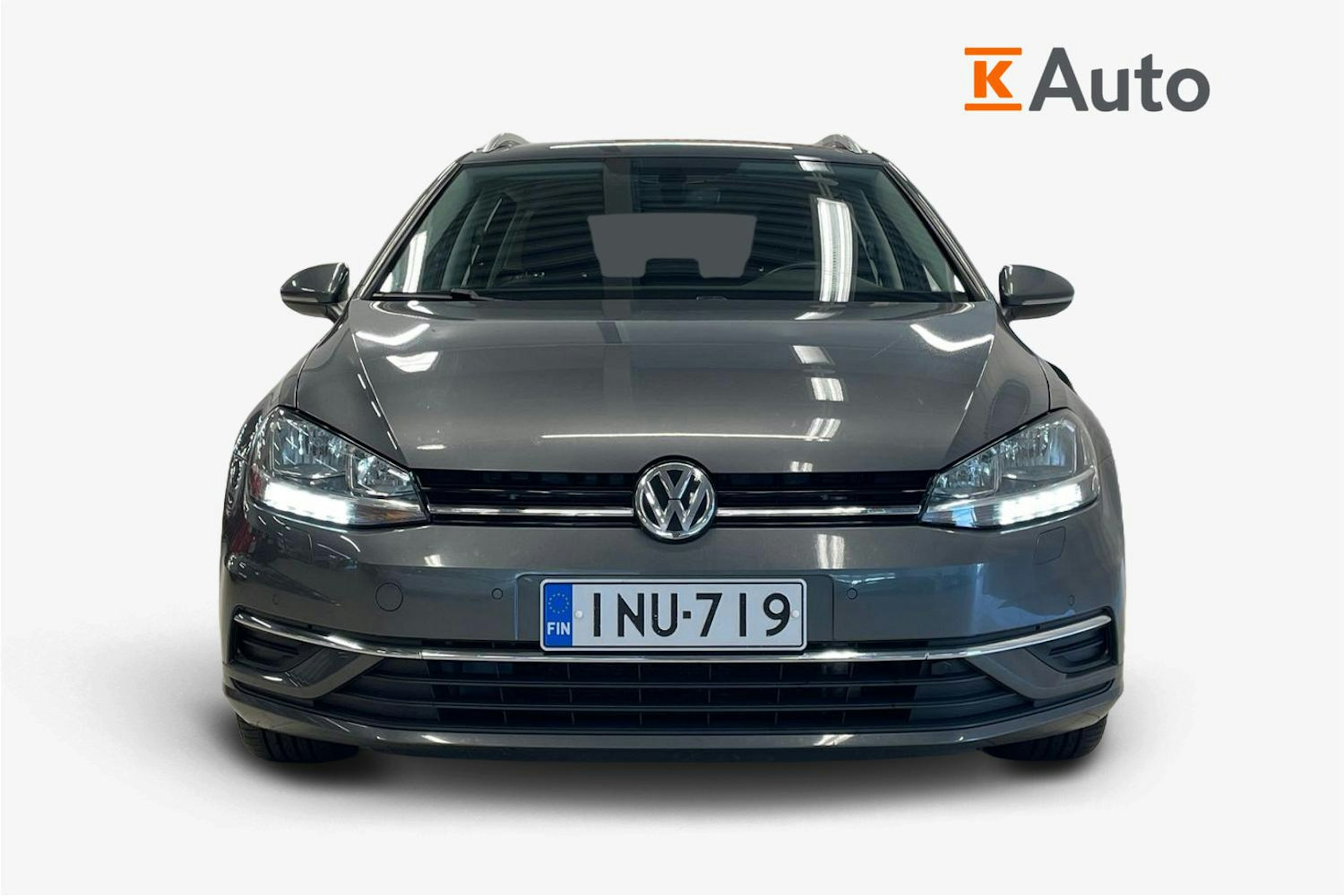 harmaa Volkswagen Golf 2018 kuva 6.