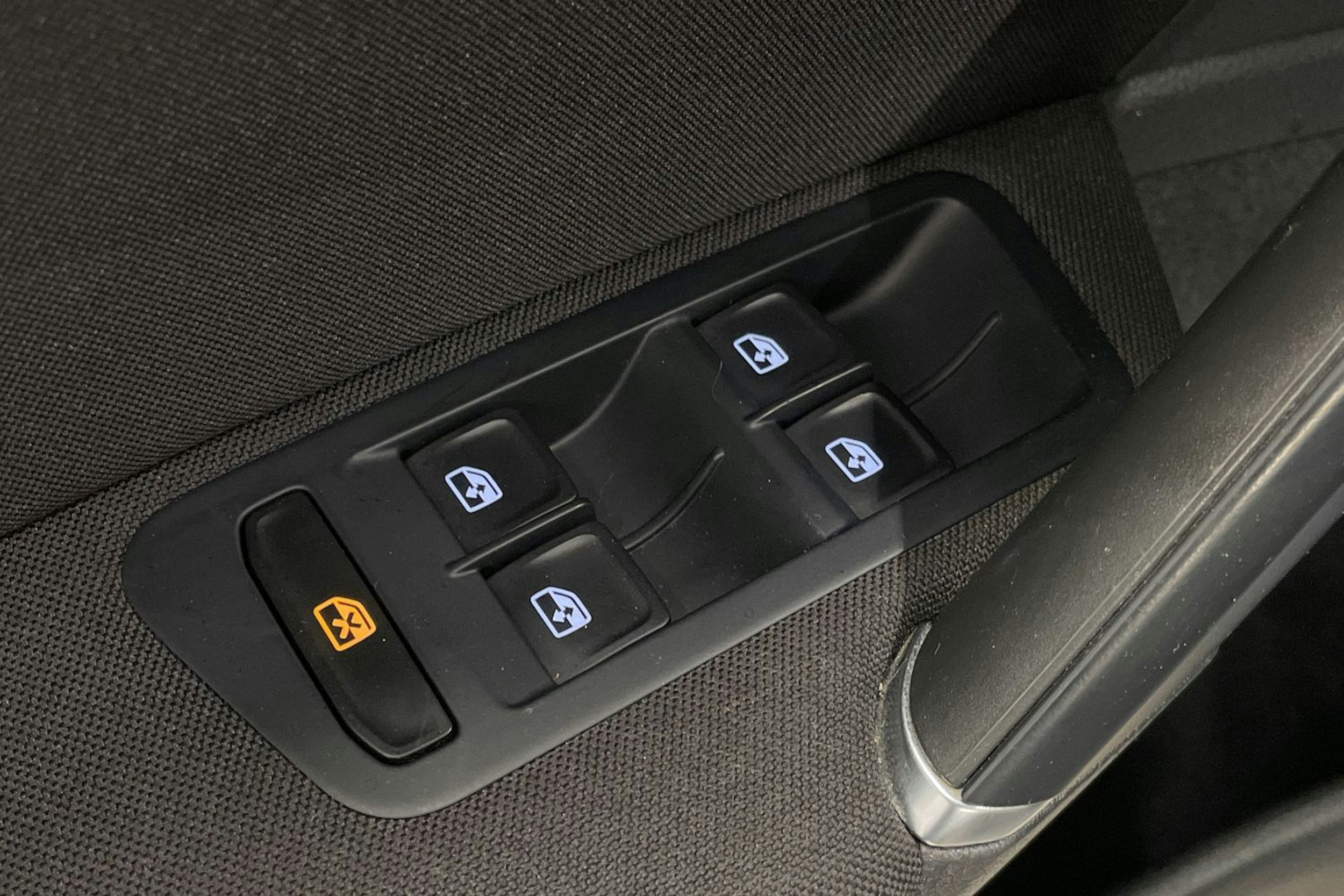 harmaa Volkswagen Golf 2018 kuva 15.
