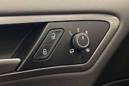 harmaa Volkswagen Golf 2018 kuva 16.