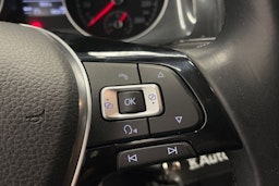 harmaa Volkswagen Golf 2018 kuva 19.