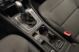 harmaa Volkswagen Golf 2018 kuva 20.