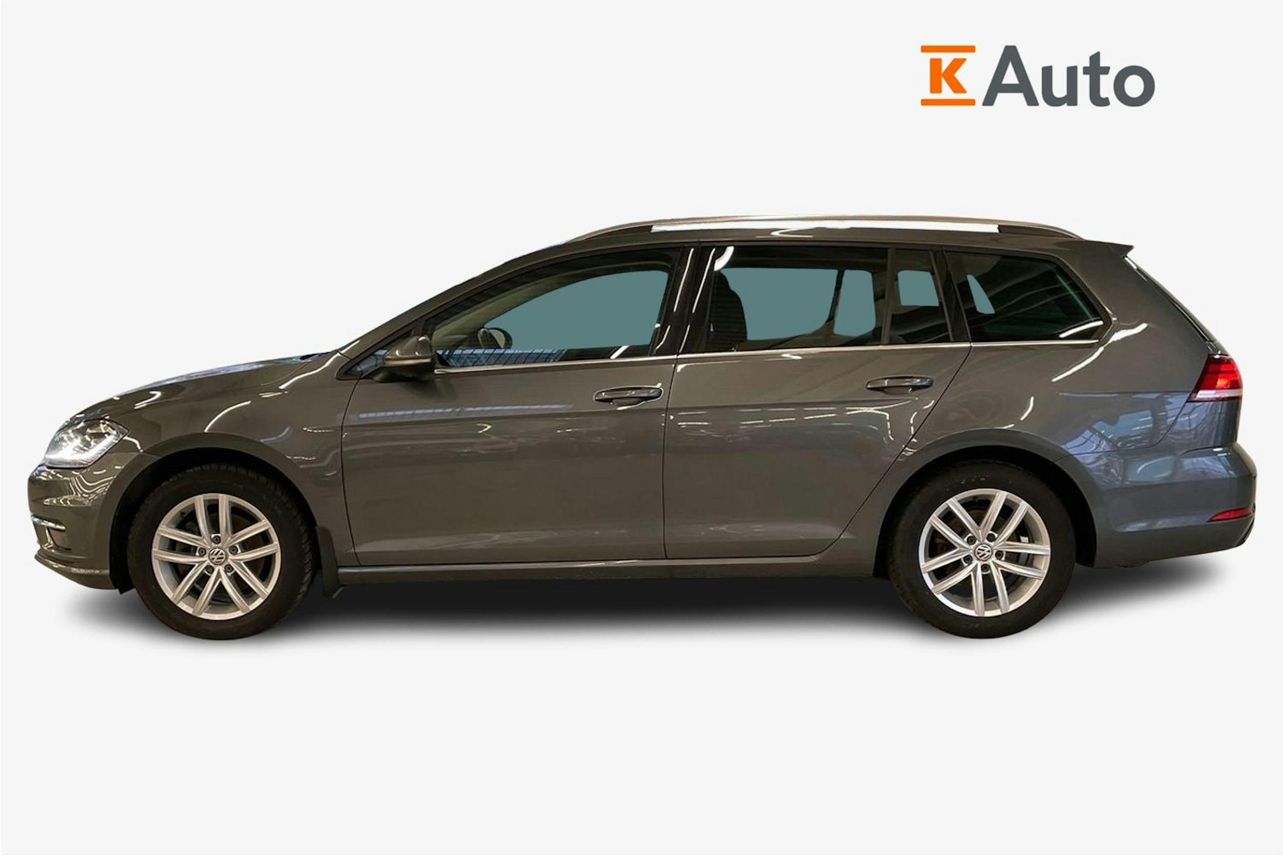 harmaa Volkswagen Golf 2018 kuva 6.