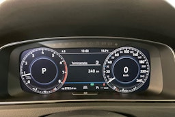 harmaa Volkswagen Golf 2018 kuva 14.