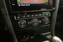 harmaa Volkswagen Golf 2018 kuva 17.