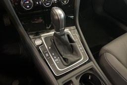 harmaa Volkswagen Golf 2018 kuva 20.