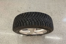 harmaa Volkswagen Golf 2018 kuva 25.