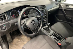 valkoinen Volkswagen Golf 2018 kuva 3.