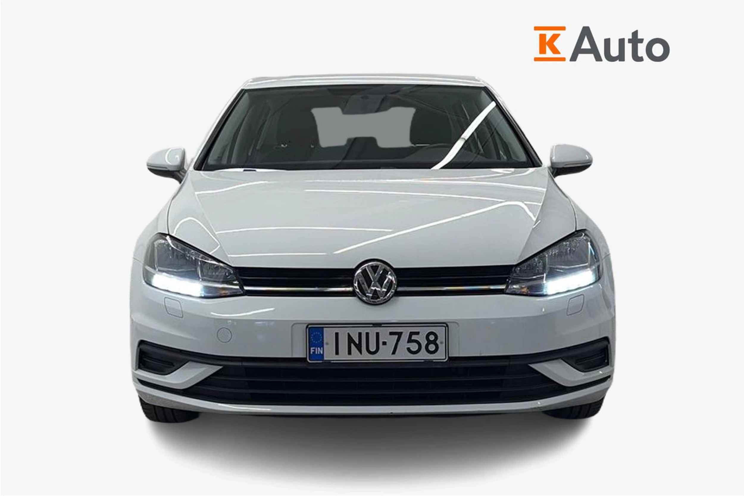 valkoinen Volkswagen Golf 2018 kuva 4.