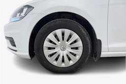 valkoinen Volkswagen Golf 2018 kuva 9.