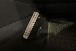 valkoinen Volkswagen Golf 2018 kuva 20.