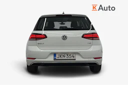 valkoinen Volkswagen Golf 2018 kuva 4.