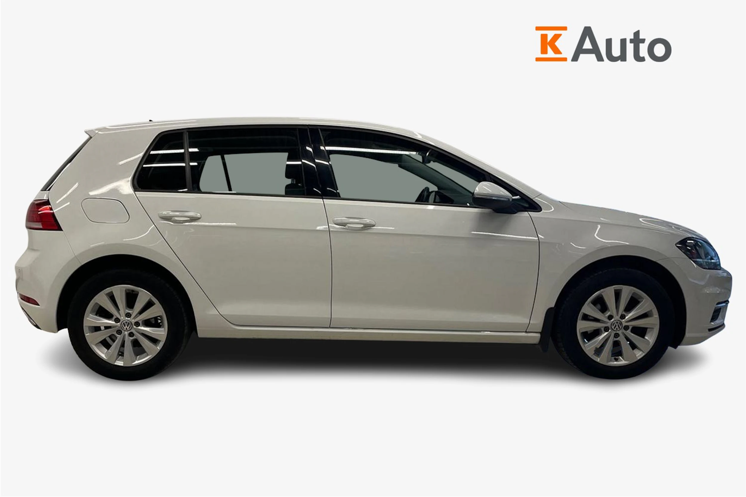 Valkoinen Volkswagen GOLF 2018 kuva 5.