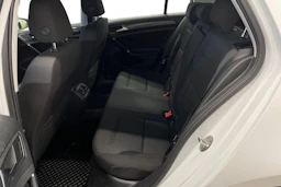 Valkoinen Volkswagen GOLF 2018 kuva 8.