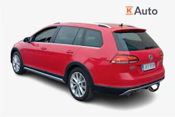 punainen Volkswagen Golf 2018 kuva 2.