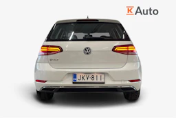 valkoinen Volkswagen Golf 2018 kuva 4.