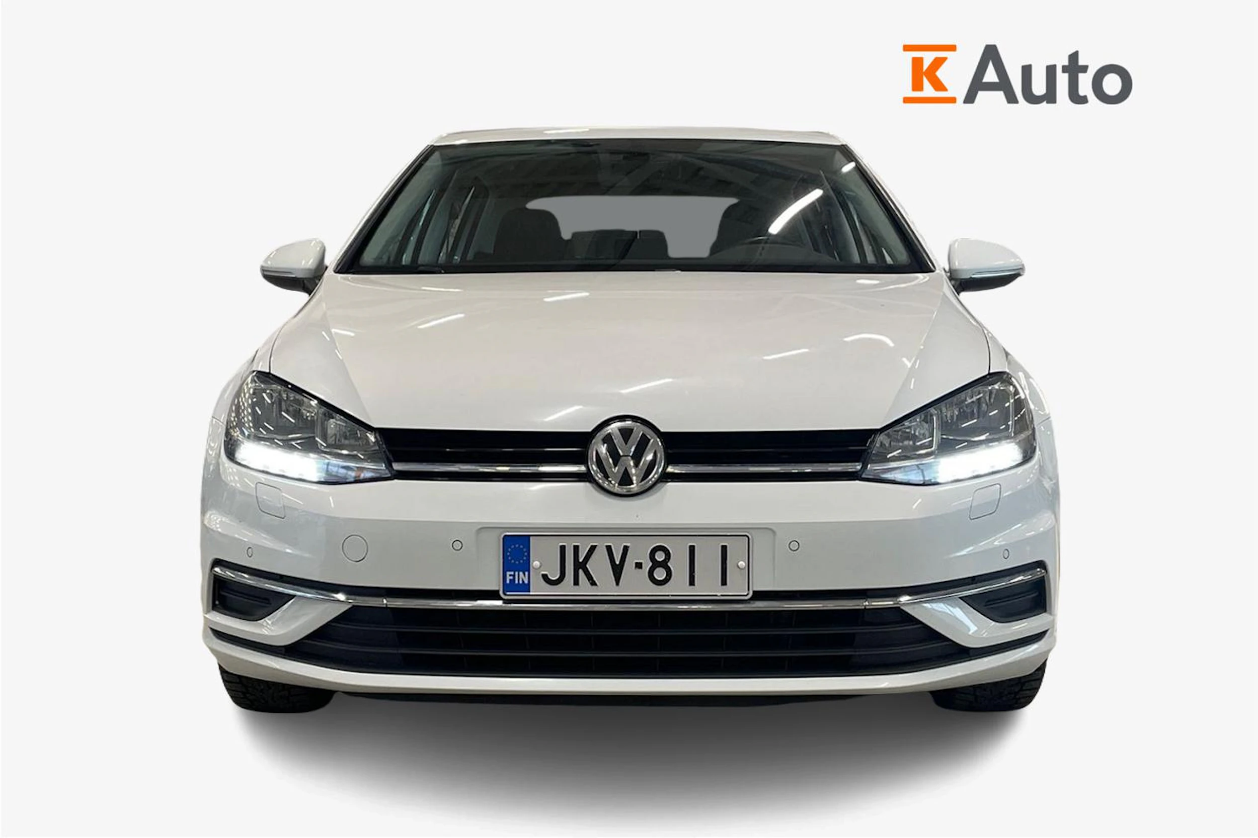 valkoinen Volkswagen Golf 2018 kuva 5.