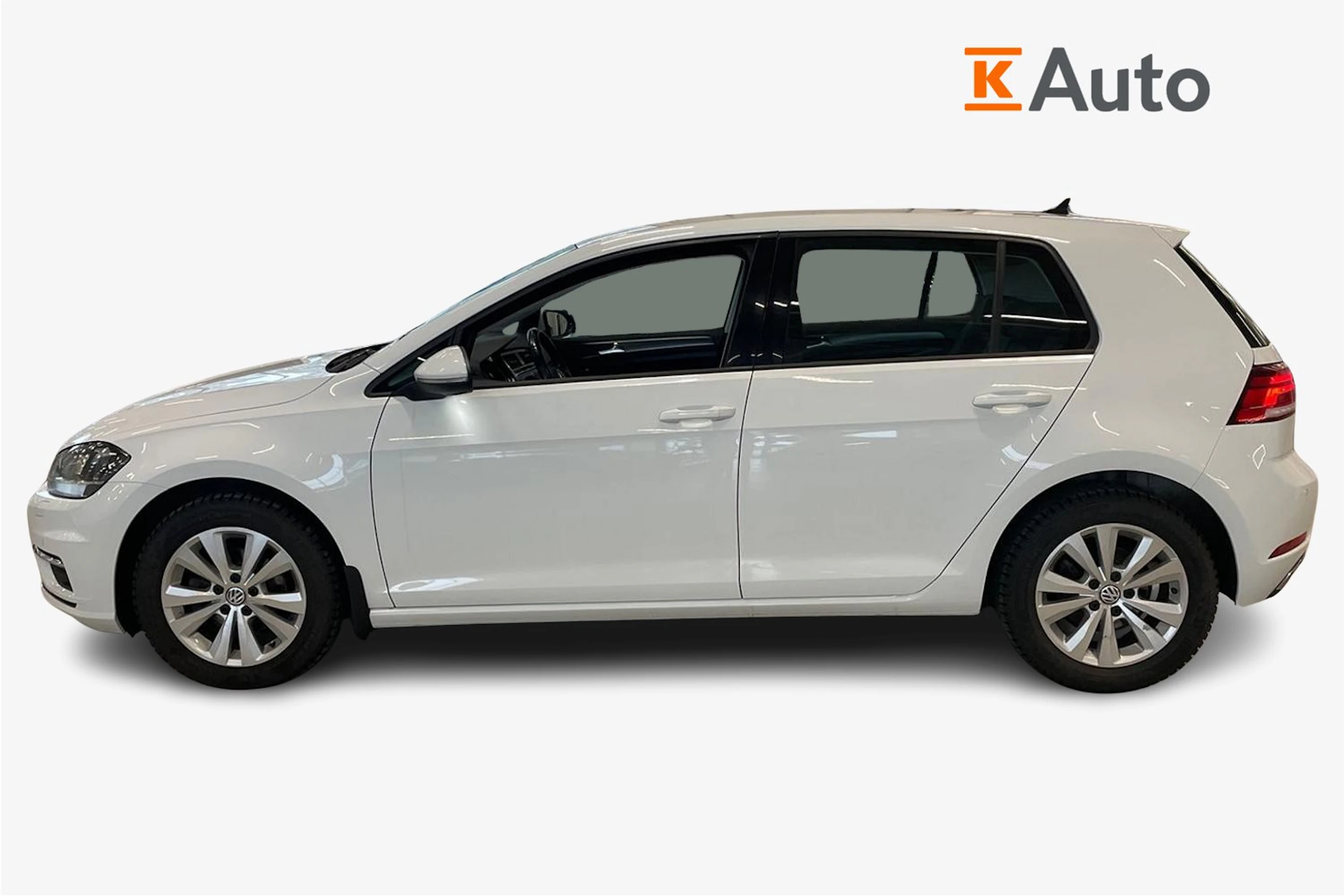 valkoinen Volkswagen Golf 2018 kuva 7.