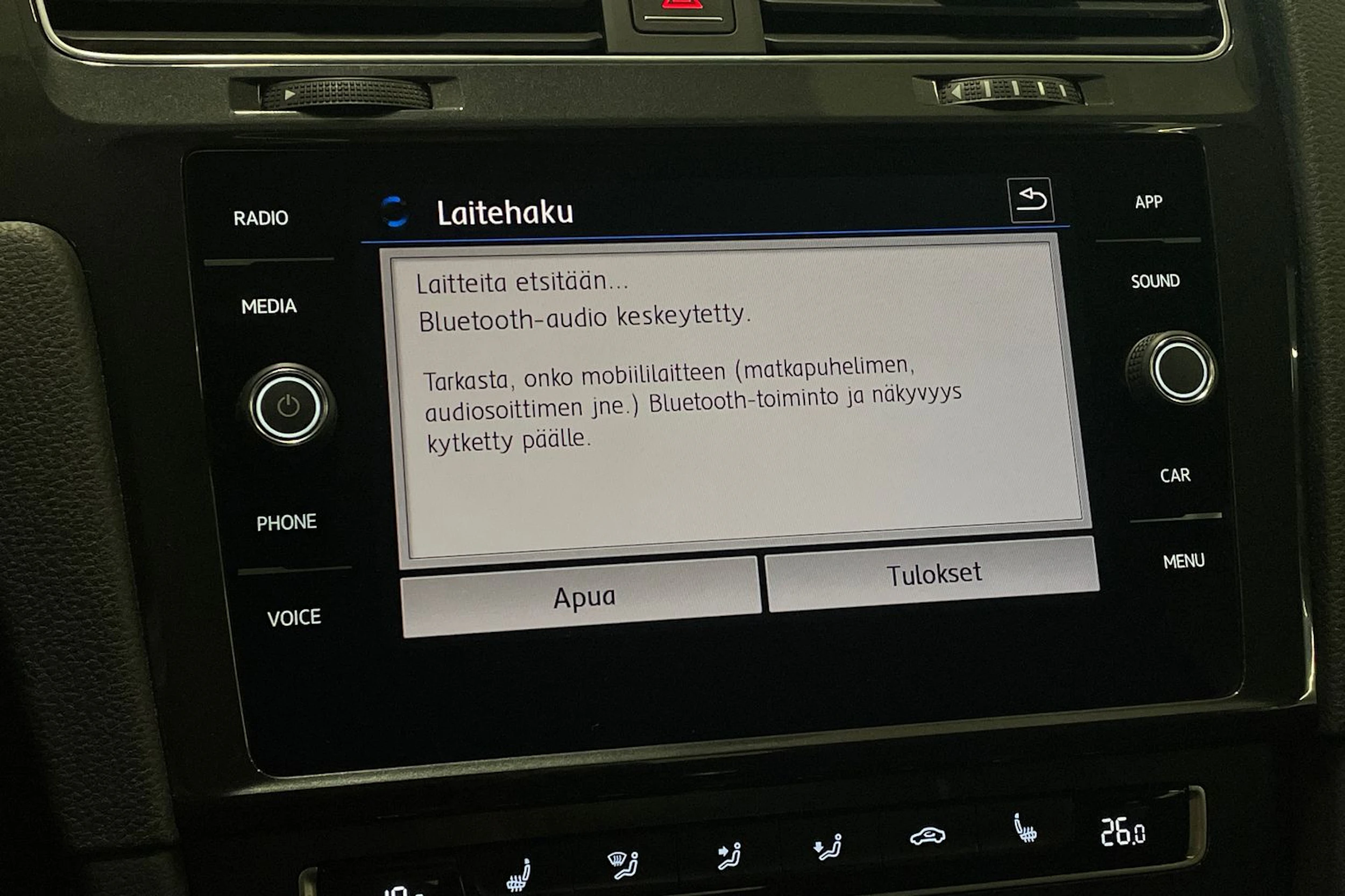 valkoinen Volkswagen Golf 2018 kuva 22.