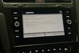 valkoinen Volkswagen Golf 2018 kuva 22.