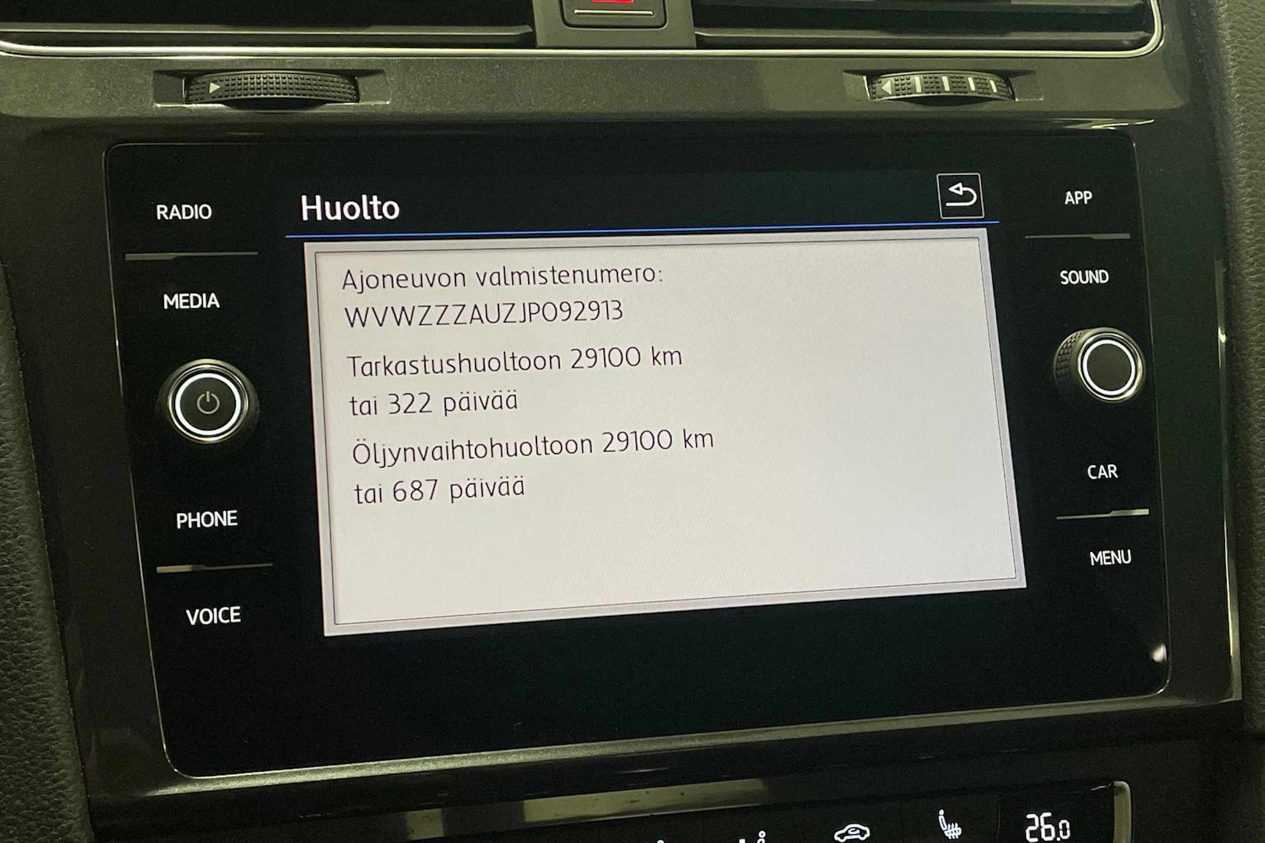 valkoinen Volkswagen Golf 2018 kuva 26.