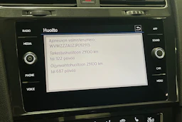 valkoinen Volkswagen Golf 2018 kuva 26.