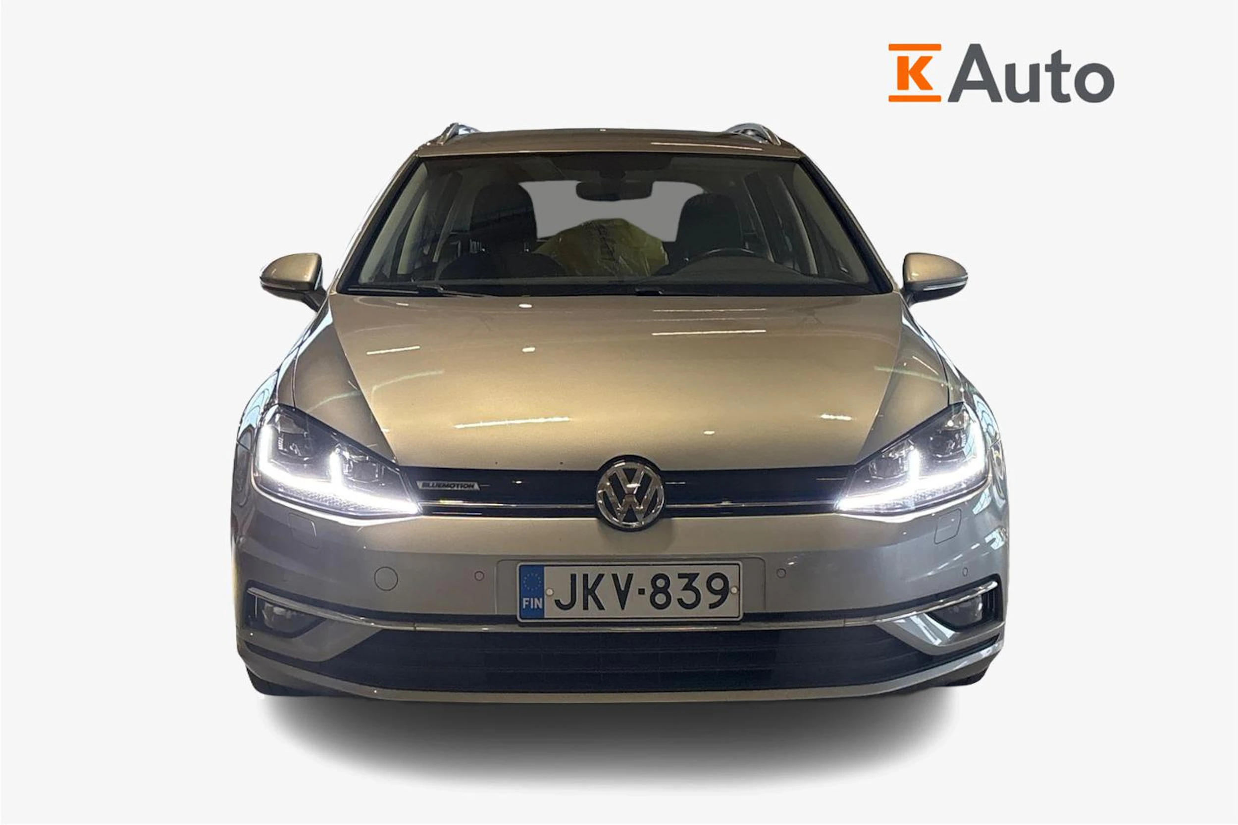 harmaa Volkswagen Golf 2018 kuva 4.