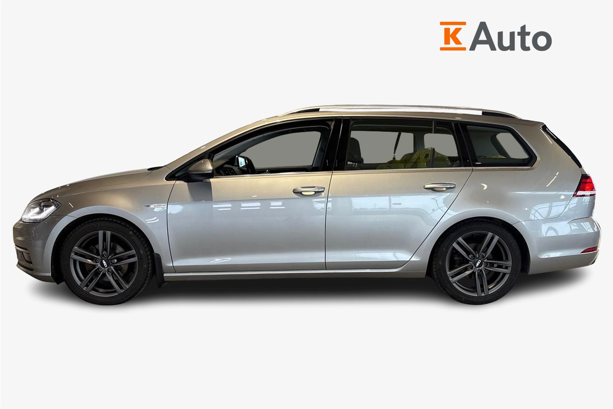 harmaa Volkswagen Golf 2018 kuva 5.