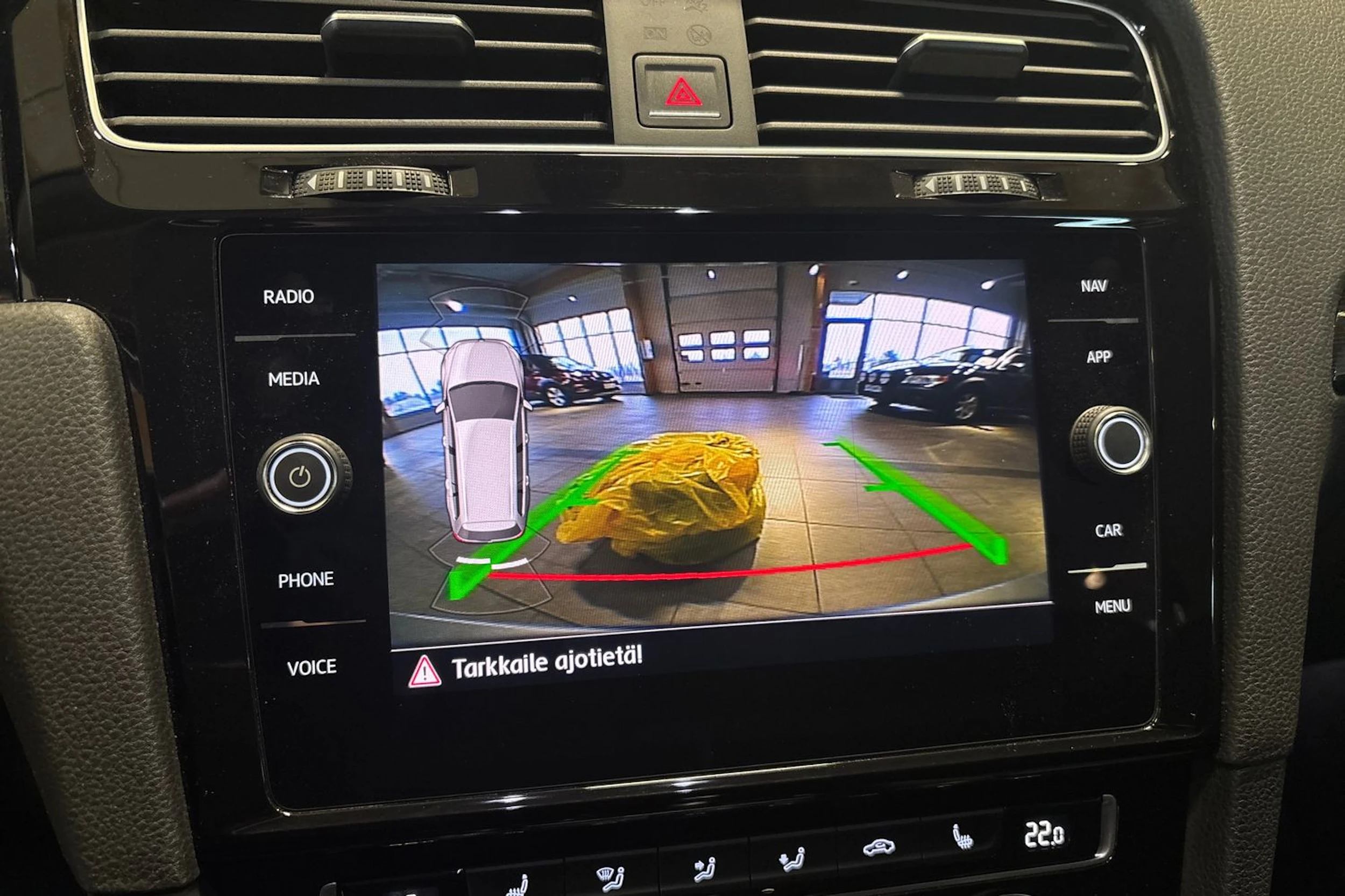 harmaa Volkswagen Golf 2018 kuva 17.