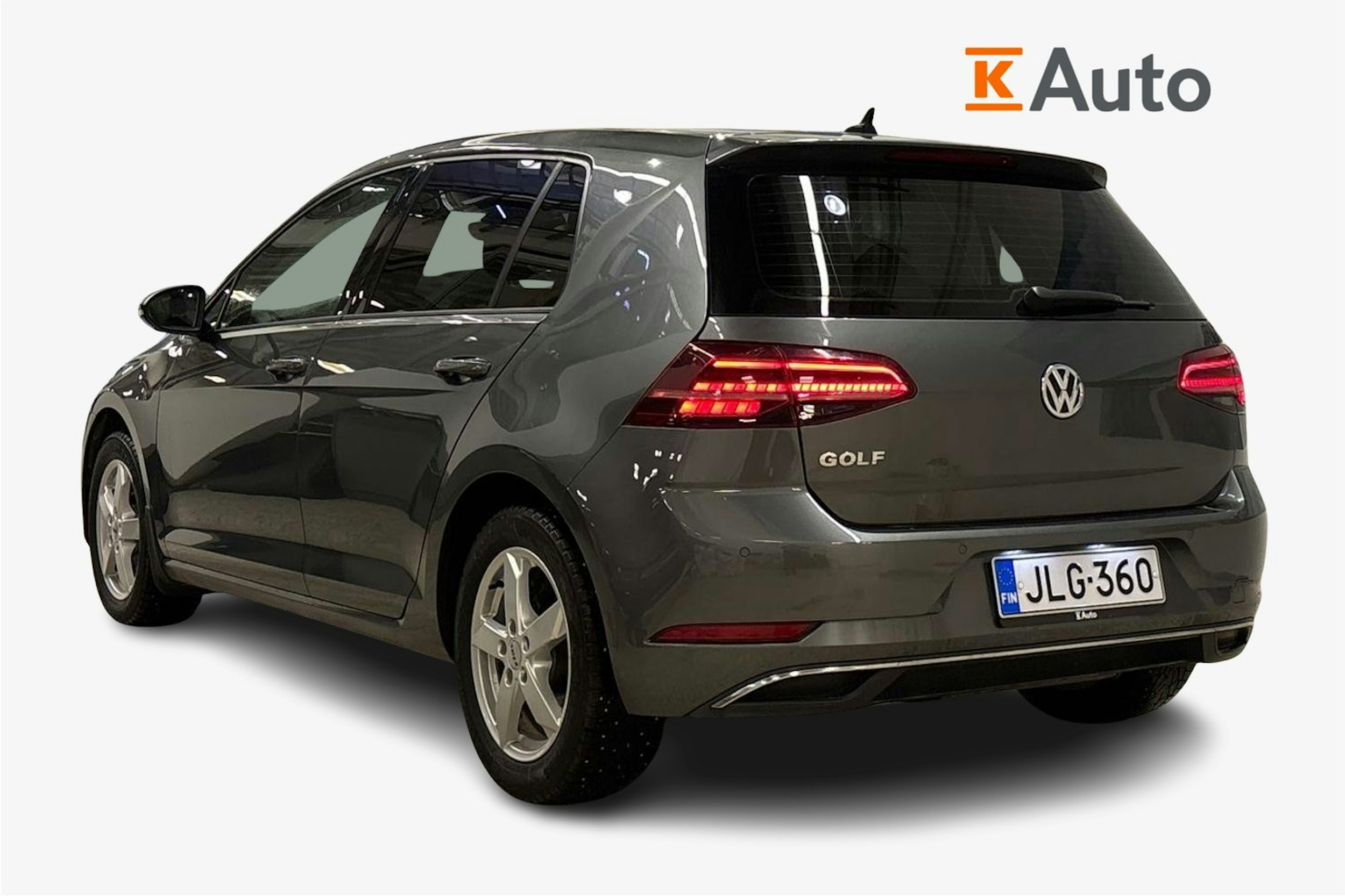 harmaa Volkswagen Golf 2019 kuva 2.