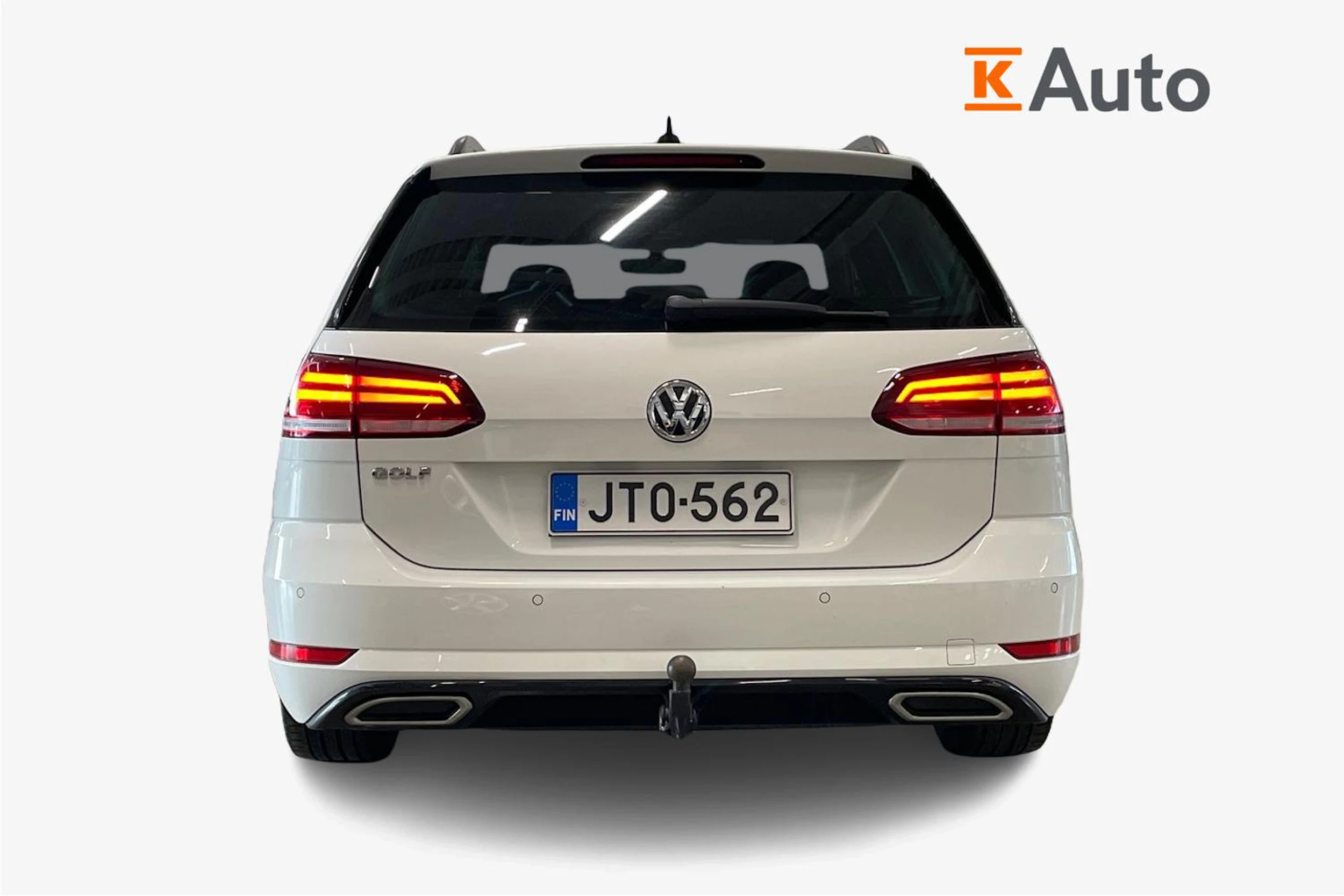 valkoinen Volkswagen Golf 2018 kuva 3.