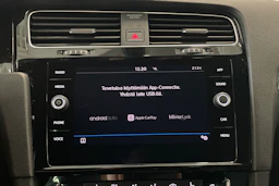 valkoinen Volkswagen Golf 2018 kuva 18.