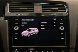 valkoinen Volkswagen Golf 2018 kuva 21.