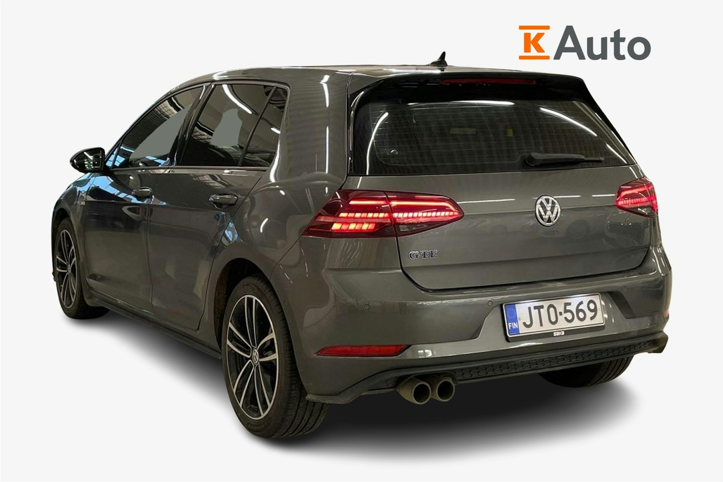 harmaa Volkswagen Golf 2018 kuva 2.