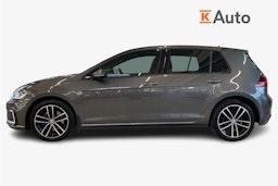harmaa Volkswagen Golf 2018 kuva 6.