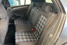 harmaa Volkswagen Golf 2018 kuva 10.
