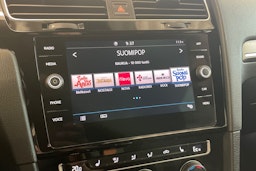 harmaa Volkswagen Golf 2018 kuva 17.