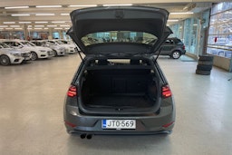 harmaa Volkswagen Golf 2018 kuva 21.